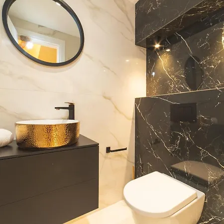 Luxury Favela With Heated Pool