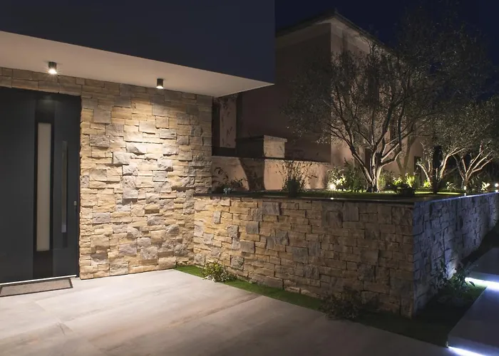 Luxury Villa Favela - Modern Design - Heated Pool - Stunning Sea View * تروغير