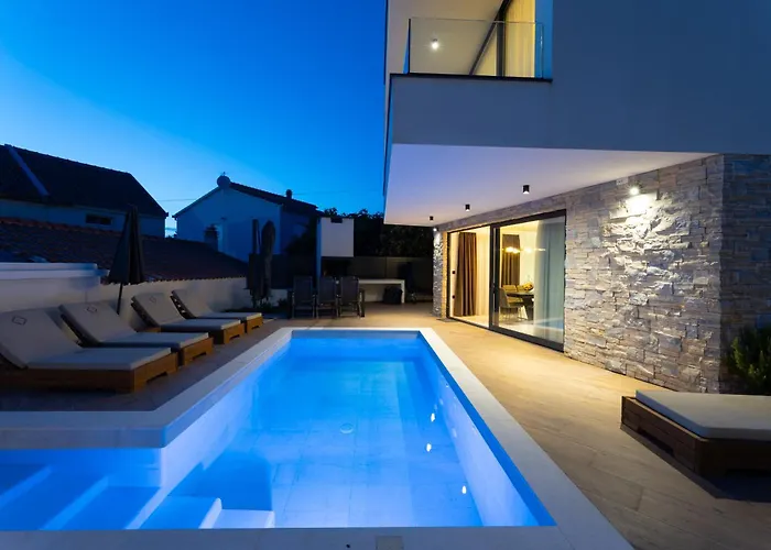 Luxury Villa Favela - Modern Design - Heated Pool - Stunning Sea View 빌라