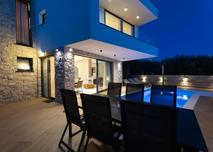 فيلة Luxury Villa Favela - Modern Design - Heated Pool - Stunning Sea View *