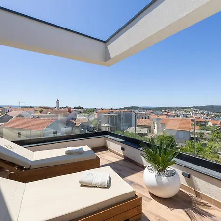 Luxury Favela - Modern Design - Heated Pool - Stunning Sea View *